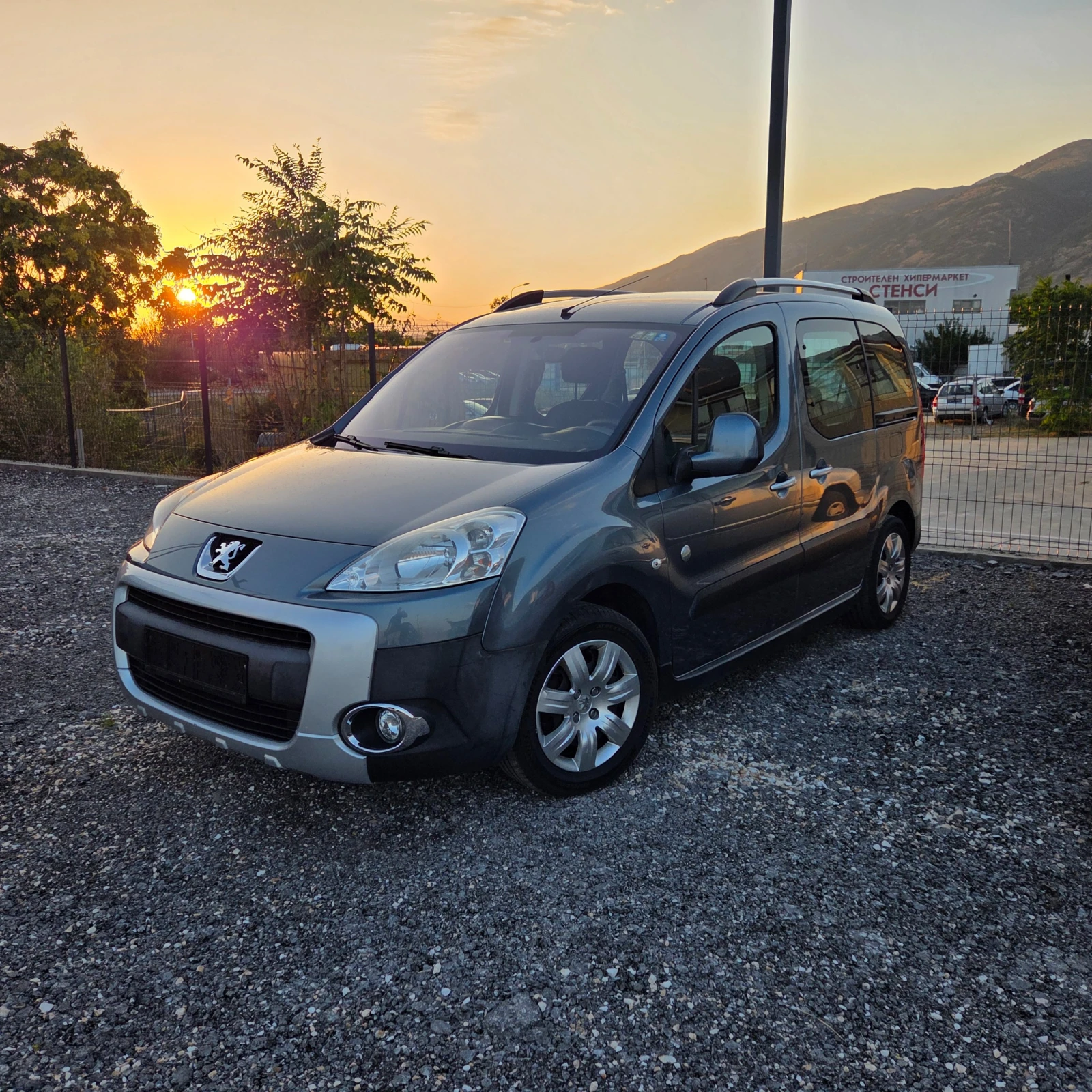 Peugeot Partner 1.6HDI 115кс