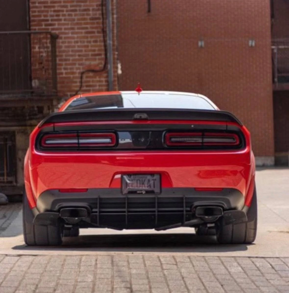 Dodge Challenger * SRT Hellcat Redeye * CARFAX * ЦЕНА ДО БГ, снимка 6 - Автомобили и джипове - 55879396