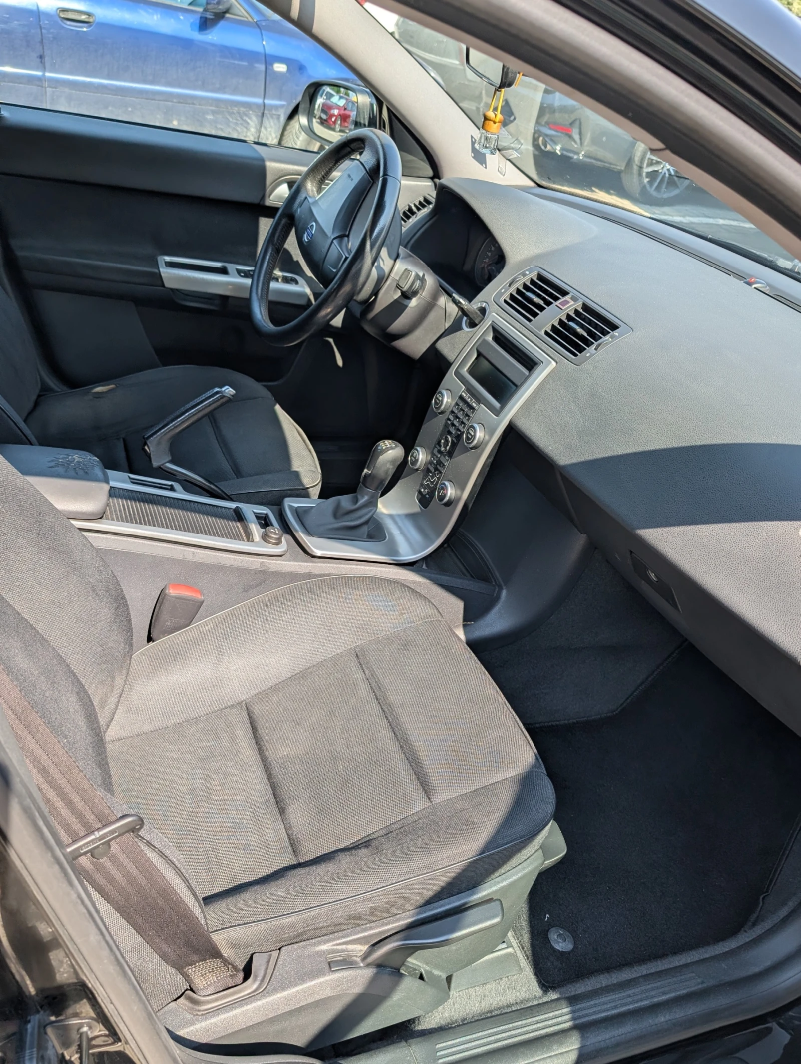 Volvo S40 II, снимка 9 - Автомобили и джипове - 55892298