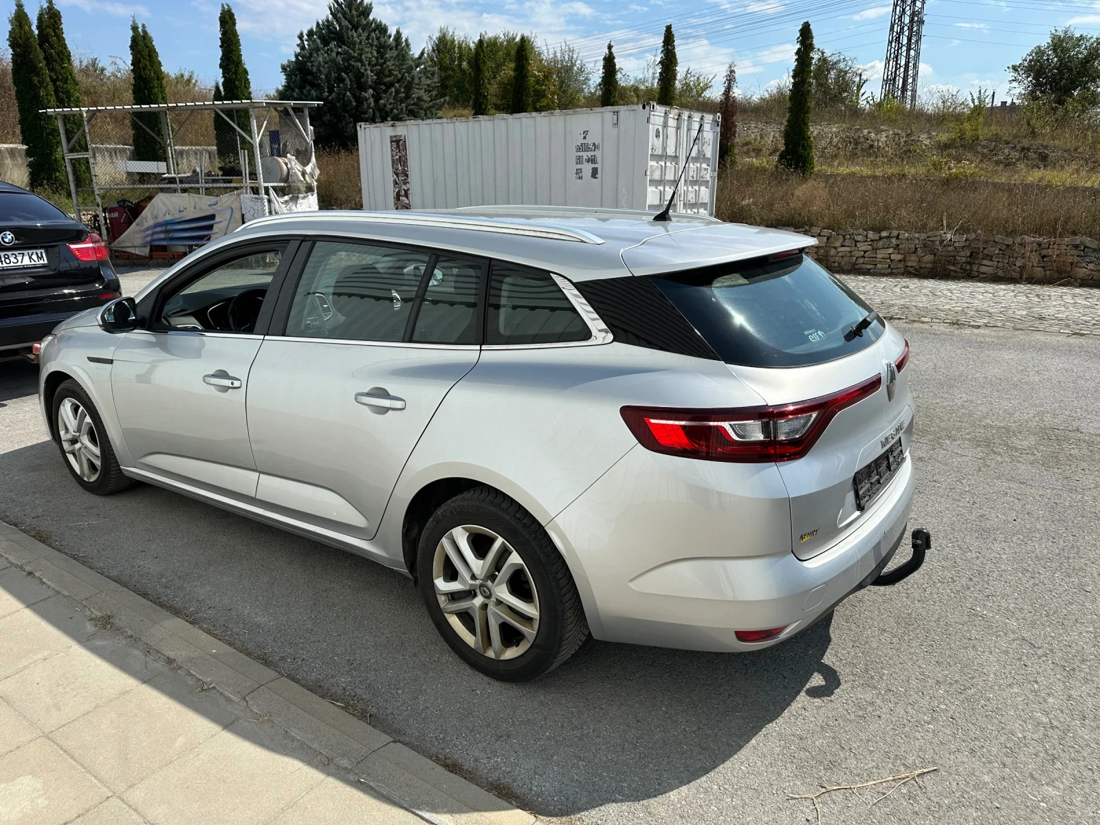 Renault Megane 1.2TCe, снимка 4 - Автомобили и джипове - 56361019