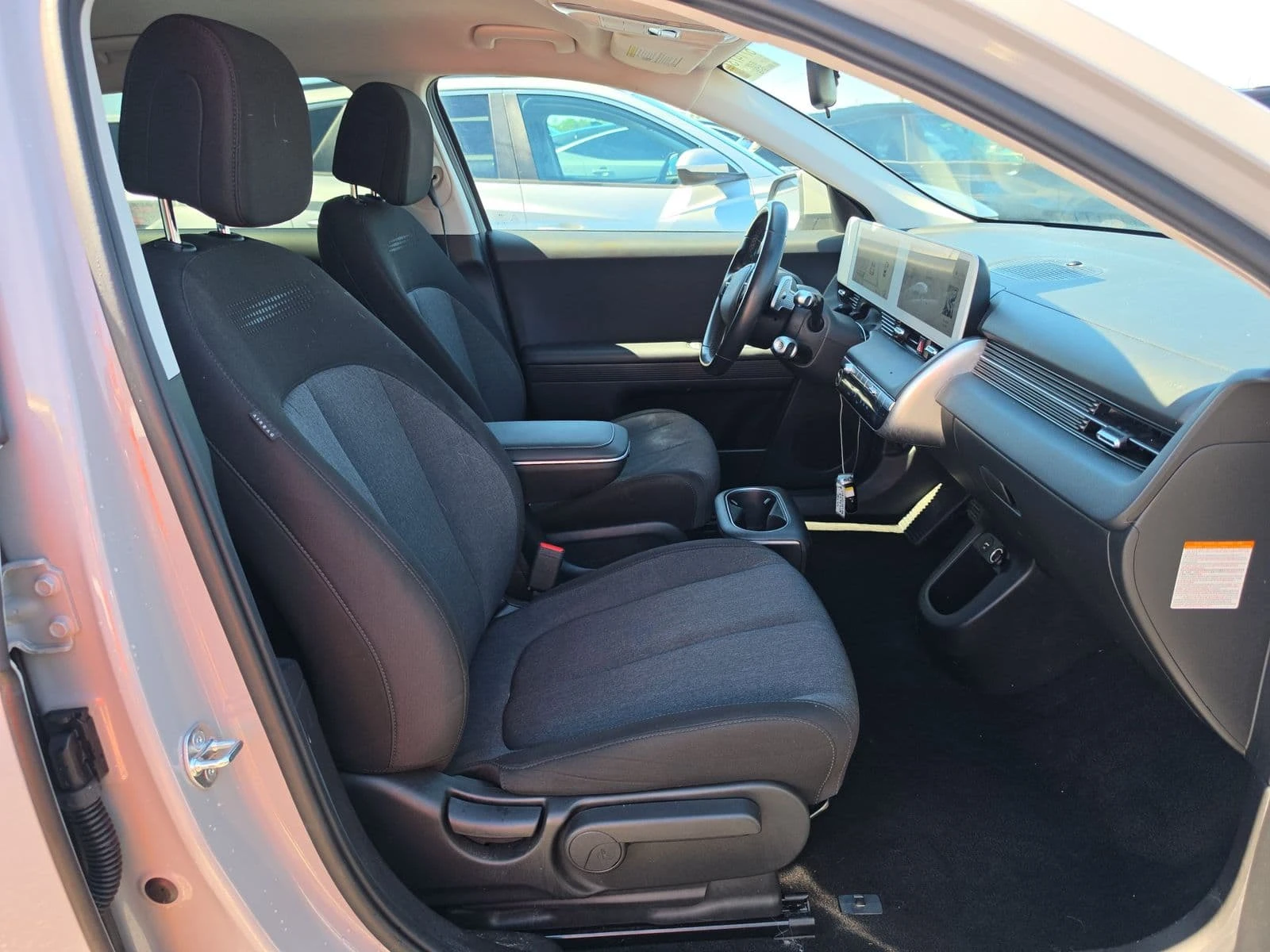 Hyundai Ioniq 5 SE, снимка 10 - Автомобили и джипове - 56599277