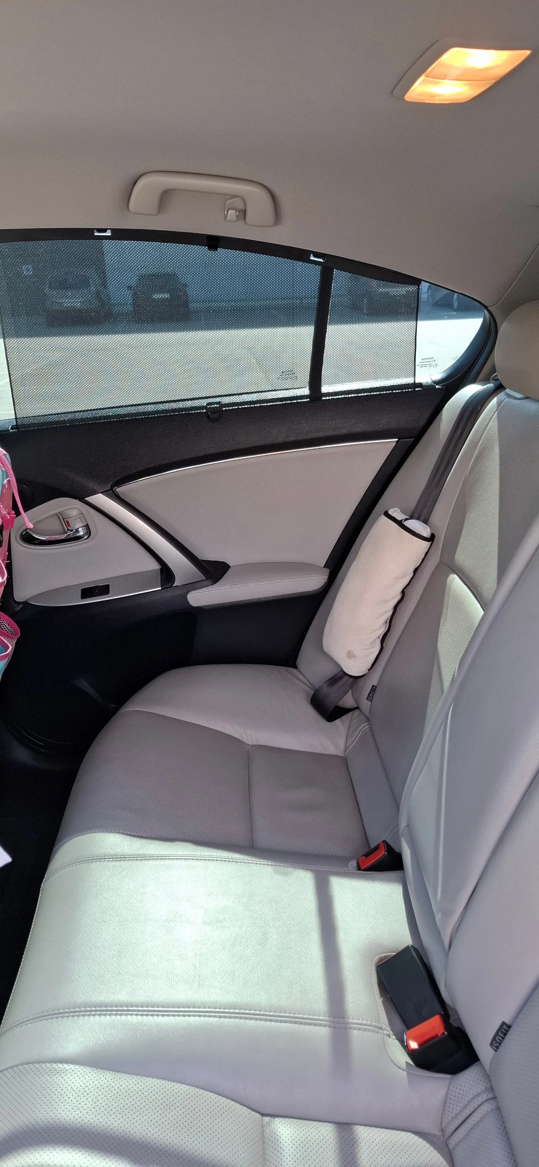 Toyota Avensis, снимка 15 - Автомобили и джипове - 56728104