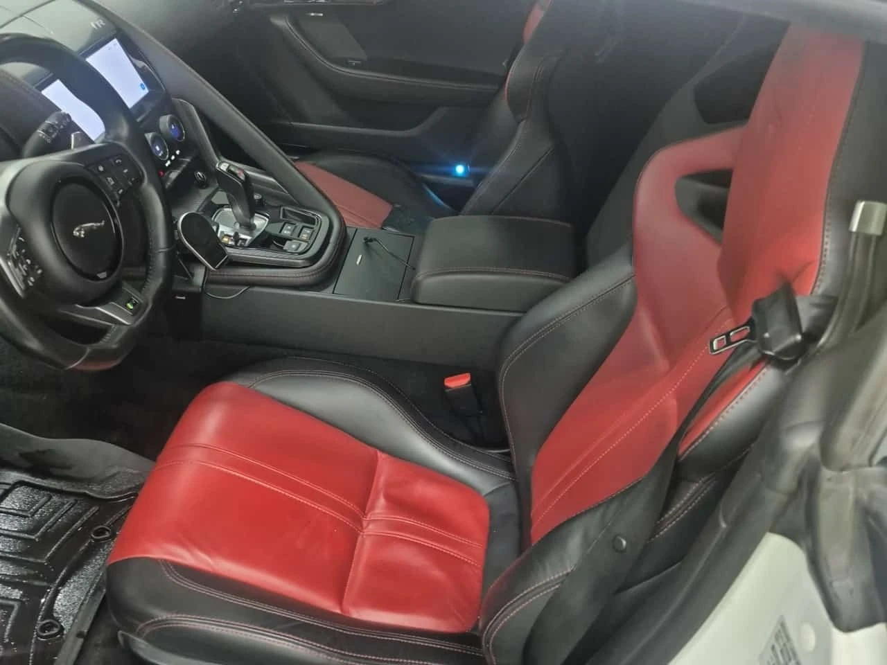 Jaguar F-Type * 5.0L V8 * Awd * CARFAX *  | Mobile.bg � ����������� 9