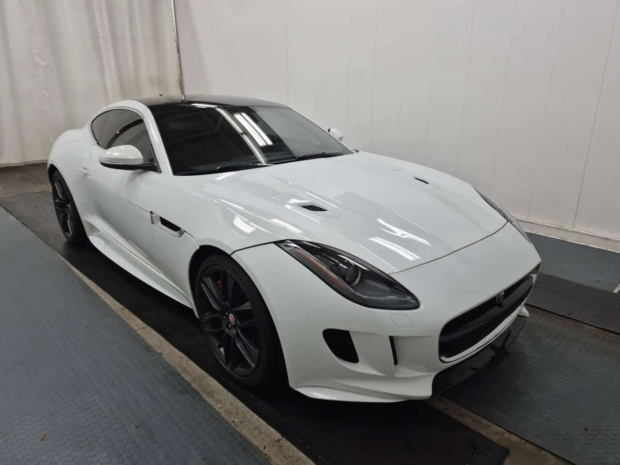 Jaguar F-Type * 5.0L V8 * Awd * CARFAX *  | Mobile.bg � ����������� 2
