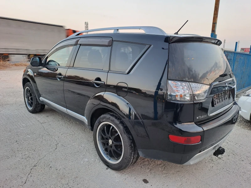 Mitsubishi Outlander 2, 0DID, 4/4, 6ск, снимка 4 - Автомобили и джипове - 47778477