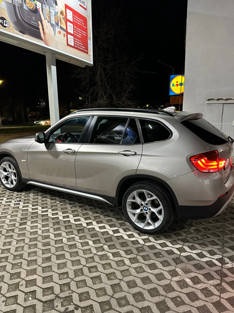 BMW X1, снимка 4 - Автомобили и джипове - 48682897