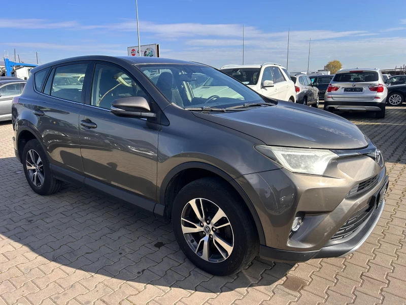 Toyota Rav4 2.0D-4D NAVI/KAMERA EURO 6, снимка 4 - Автомобили и джипове - 52281241