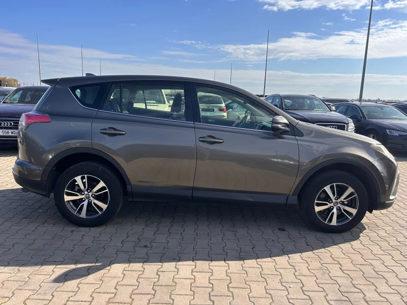 Toyota Rav4 2.0D-4D NAVI/KAMERA EURO 6, снимка 5 - Автомобили и джипове - 52281241