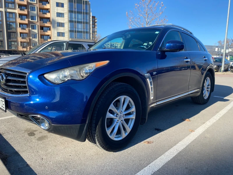 Infiniti QX70 3.7 AWD, 330