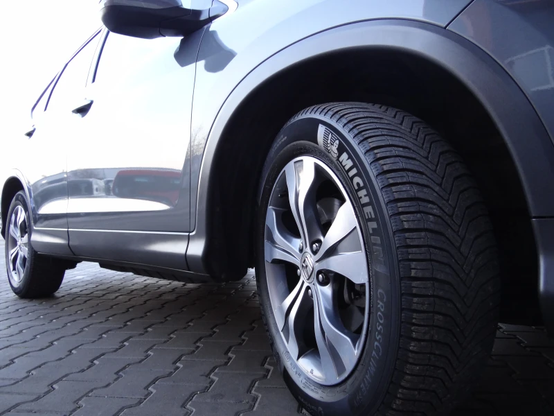 Honda Cr-v 2.2i-dtec/4x4/Koja/Navi/Panorama/Bi-xenon/Camera//, снимка 17 - Автомобили и джипове - 52859046
