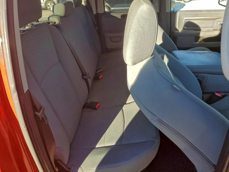 Dodge RAM 1500 3.6* SLT* ПЕРФЕКТЕН* РЕАЛНИ КМ, снимка 9 - Автомобили и джипове - 53036459