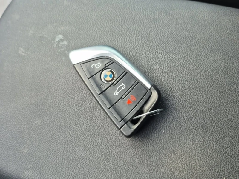 BMW X3 * XDRIVE30I * CARFAX * БЕЗ ПЪРВОНАЧАЛНА ВНОСКА, снимка 8 - Автомобили и джипове - 53233657