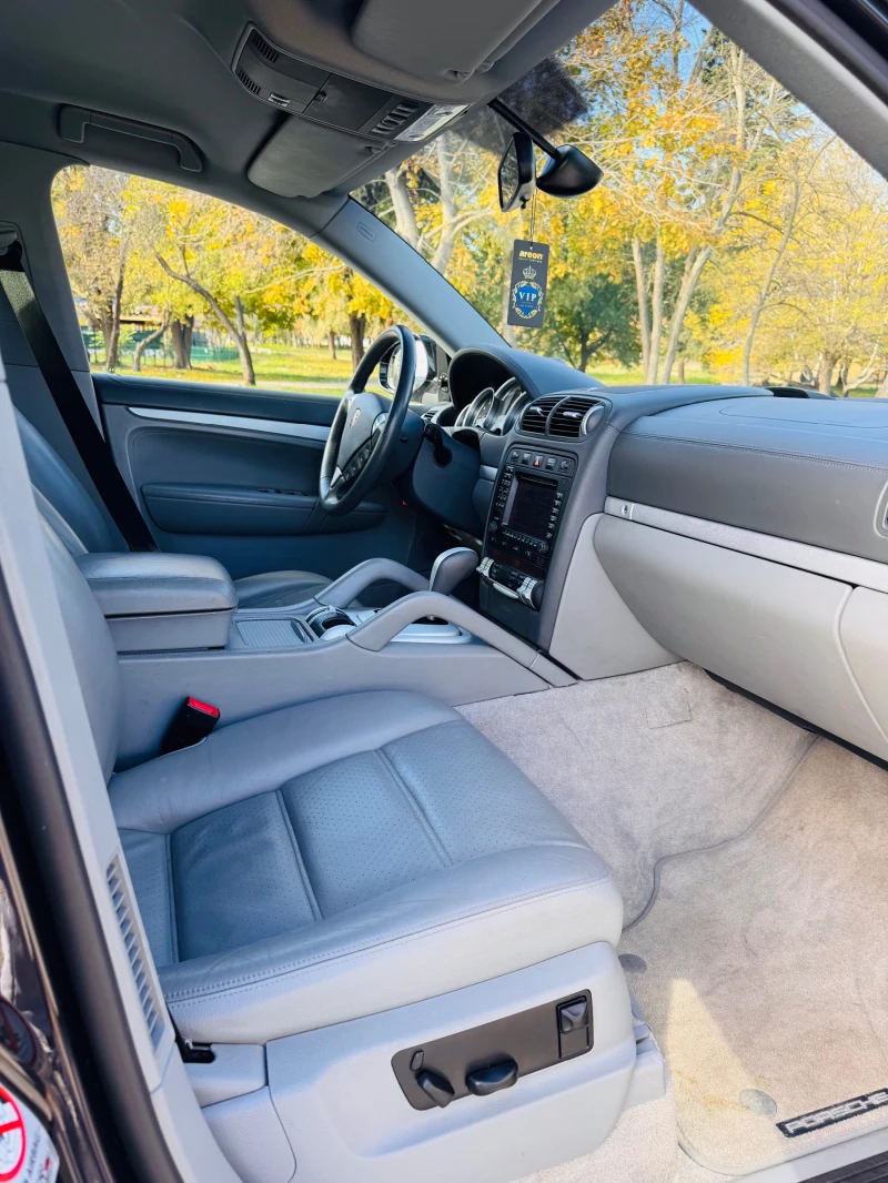 Porsche Cayenne, снимка 14 - Автомобили и джипове - 53404973