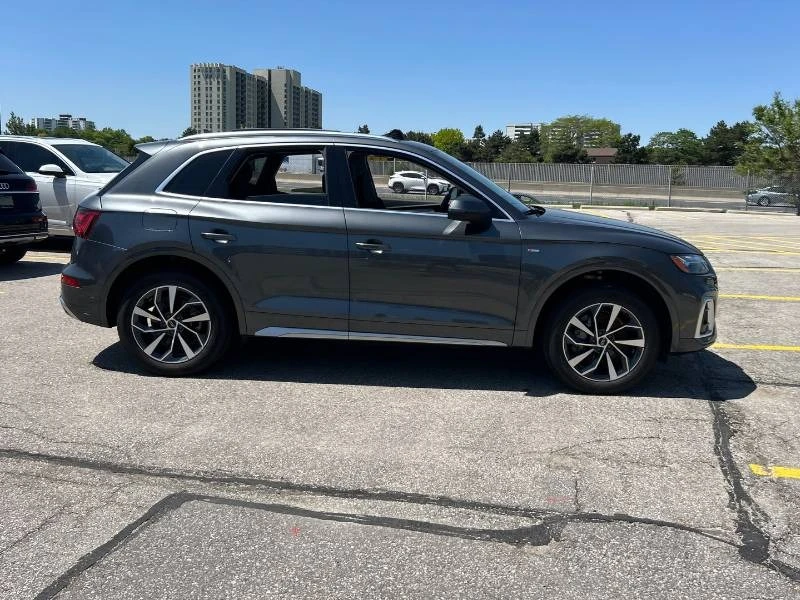 Audi Q5 * TECHNIK * DIS * PANO * ПРЕДСТАВИТЕЛСТВО, снимка 4 - Автомобили и джипове - 54741960