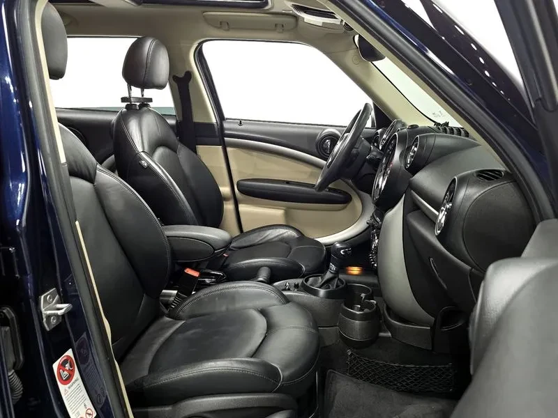 Mini Countryman 2.0D, снимка 10 - Автомобили и джипове - 56324830