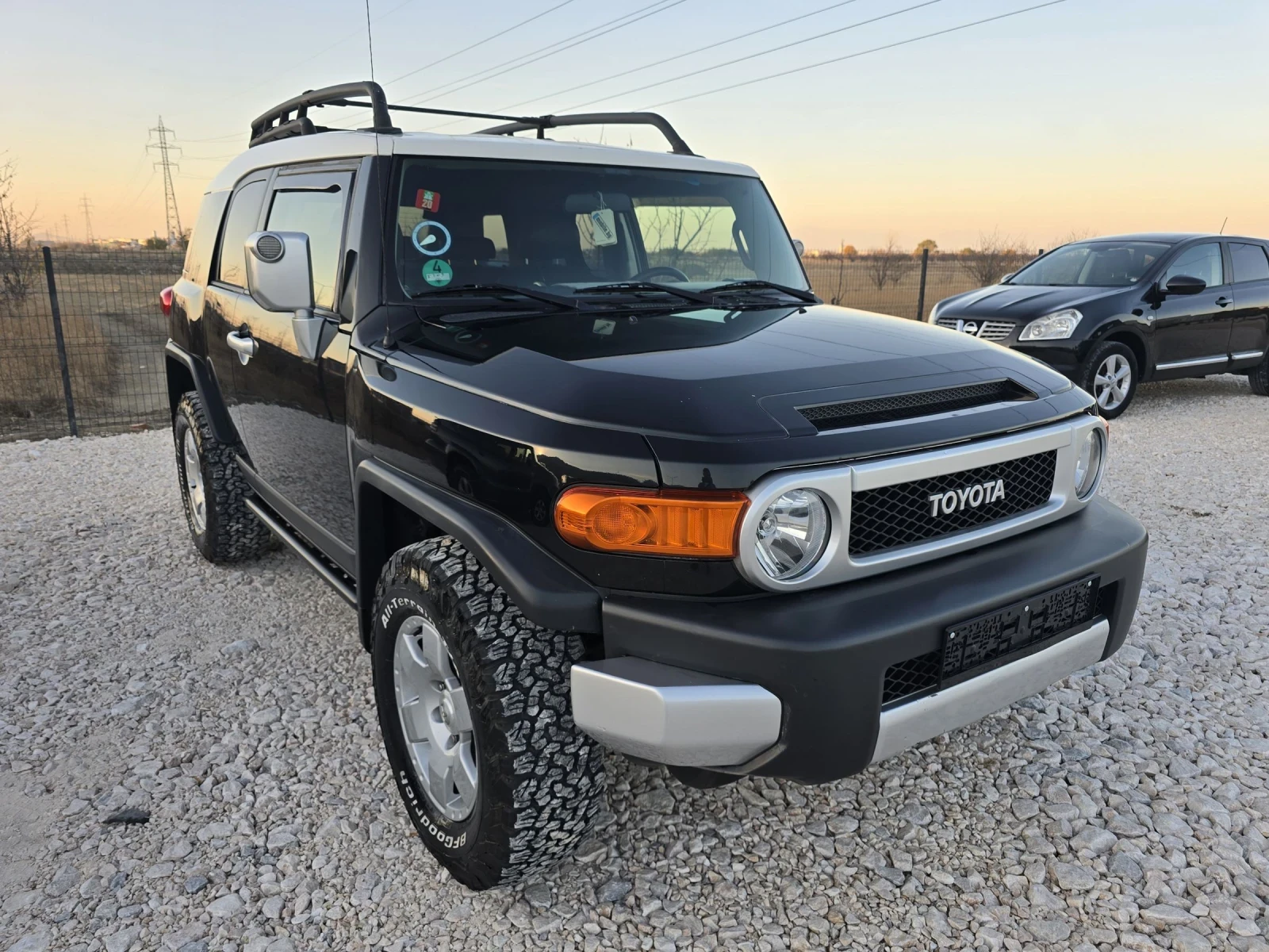 Toyota Fj cruiser 4.0i/AVTOMAT - изображение 2