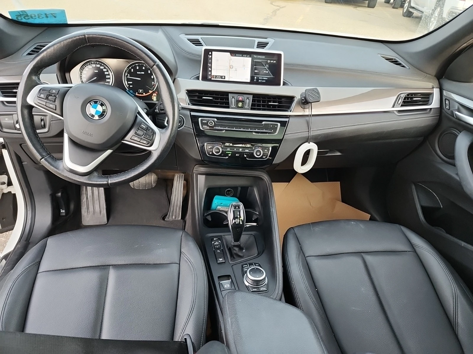 BMW X1 * * CARFAX * *   * *  | Mobile.bg   6
