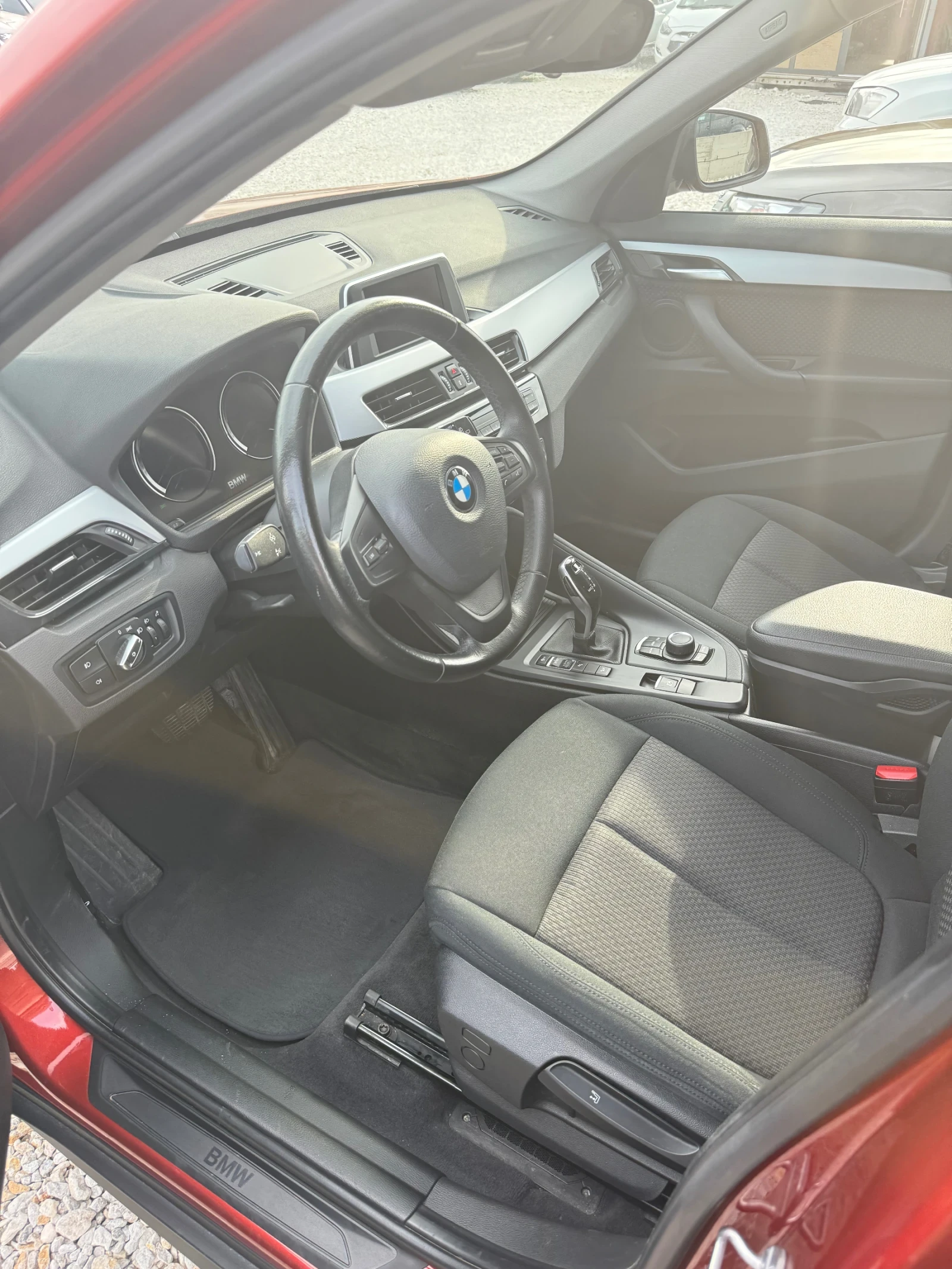 BMW X1 1.8 - изображение 6