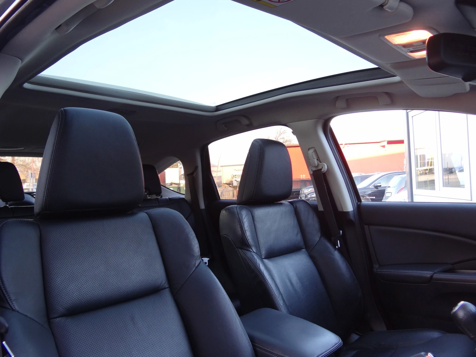 Honda Cr-v 2.2i-dtec/4x4/Koja/Navi/Panorama/Bi-xenon/Camera// | Mobile.bg � ����������� 11