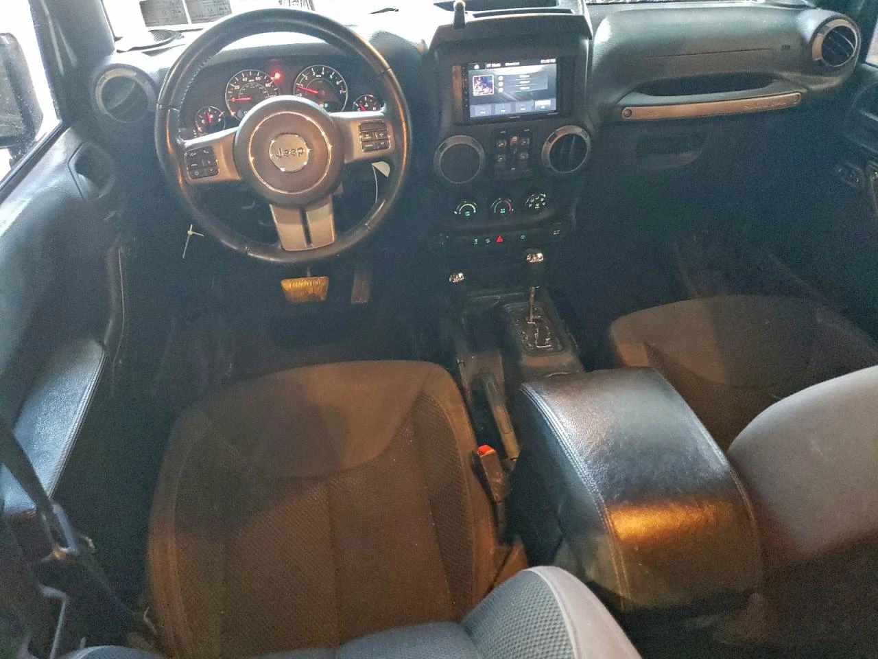 Jeep Wrangler 3.6* UNLIMITED SPORT* РЕАЛНИ КМ - изображение 7