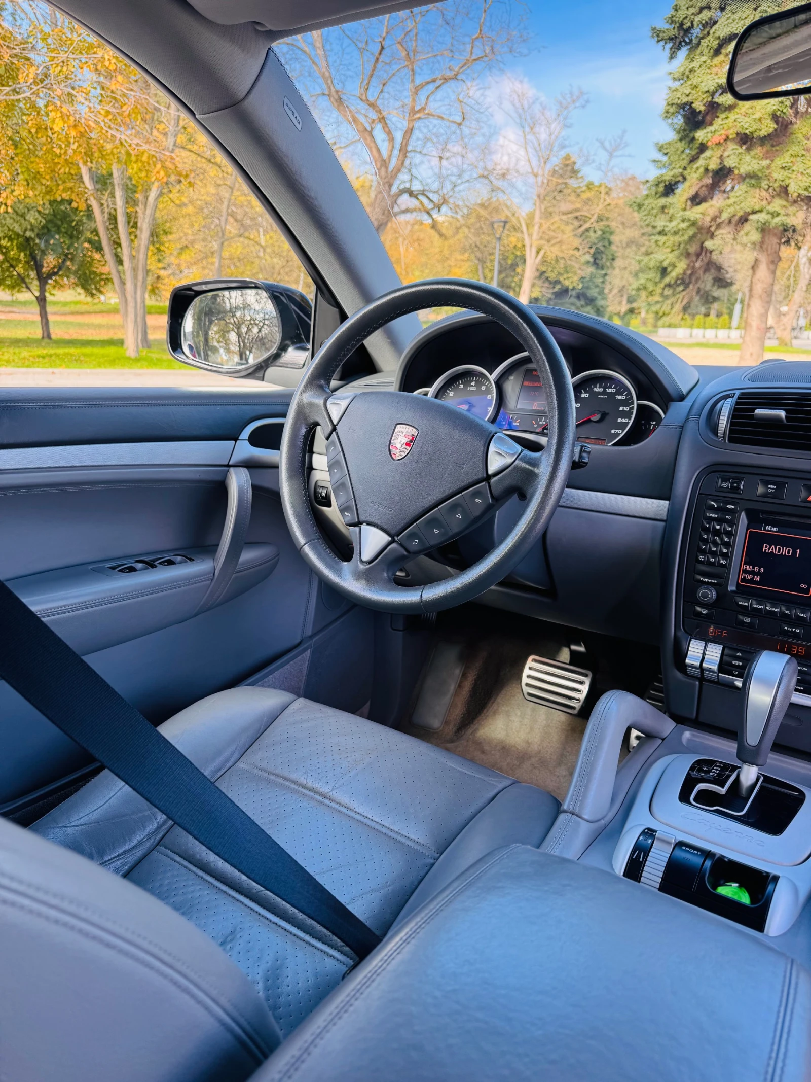 Porsche Cayenne, снимка 15 - Автомобили и джипове - 53775369