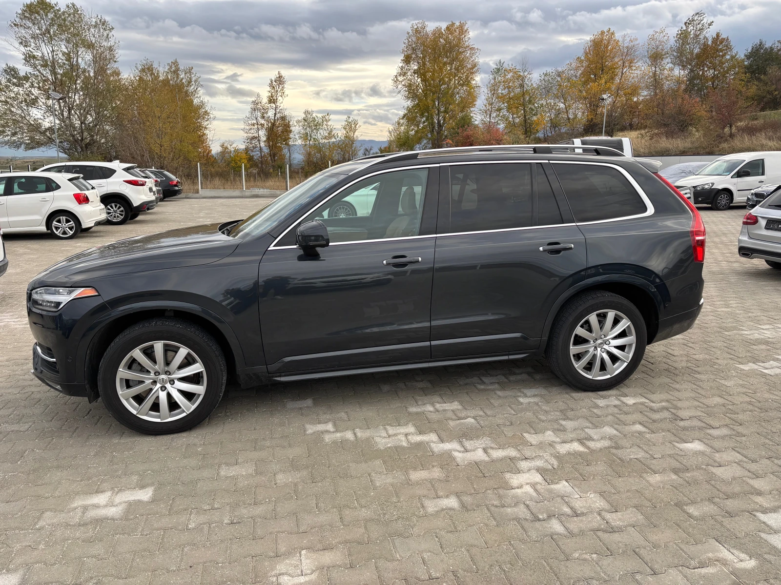 Volvo Xc90 75000 КМ РЕАЛНИ/360 Камера/Панорама/Подгрев, снимка 2 - Автомобили и джипове - 53718734