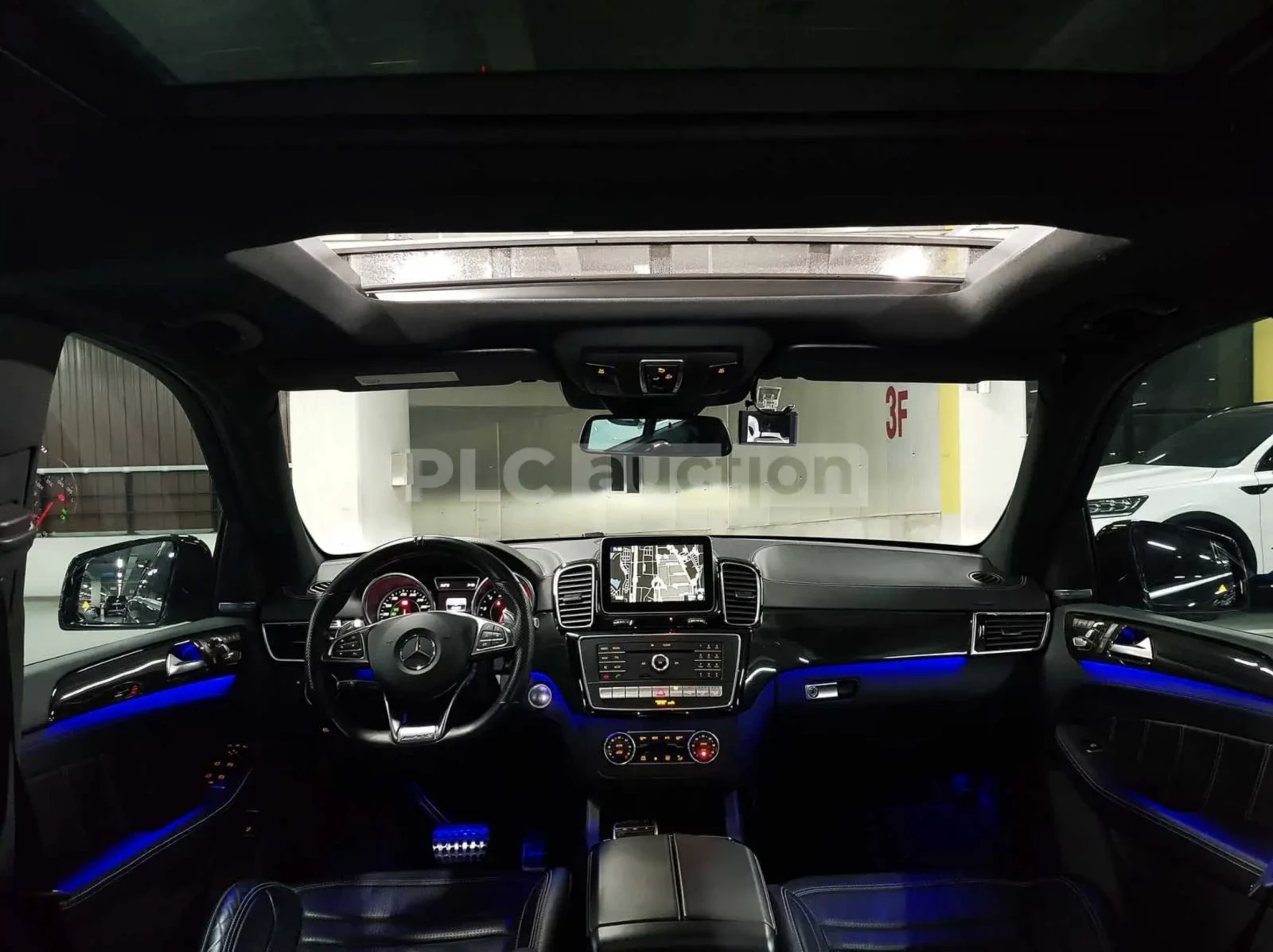 Mercedes-Benz GLE 63 AMG АВТОКРЕДИТ* ЦЕНА БЕЗ АНАЛОГ* , снимка 6 - Автомобили и джипове - 54134377