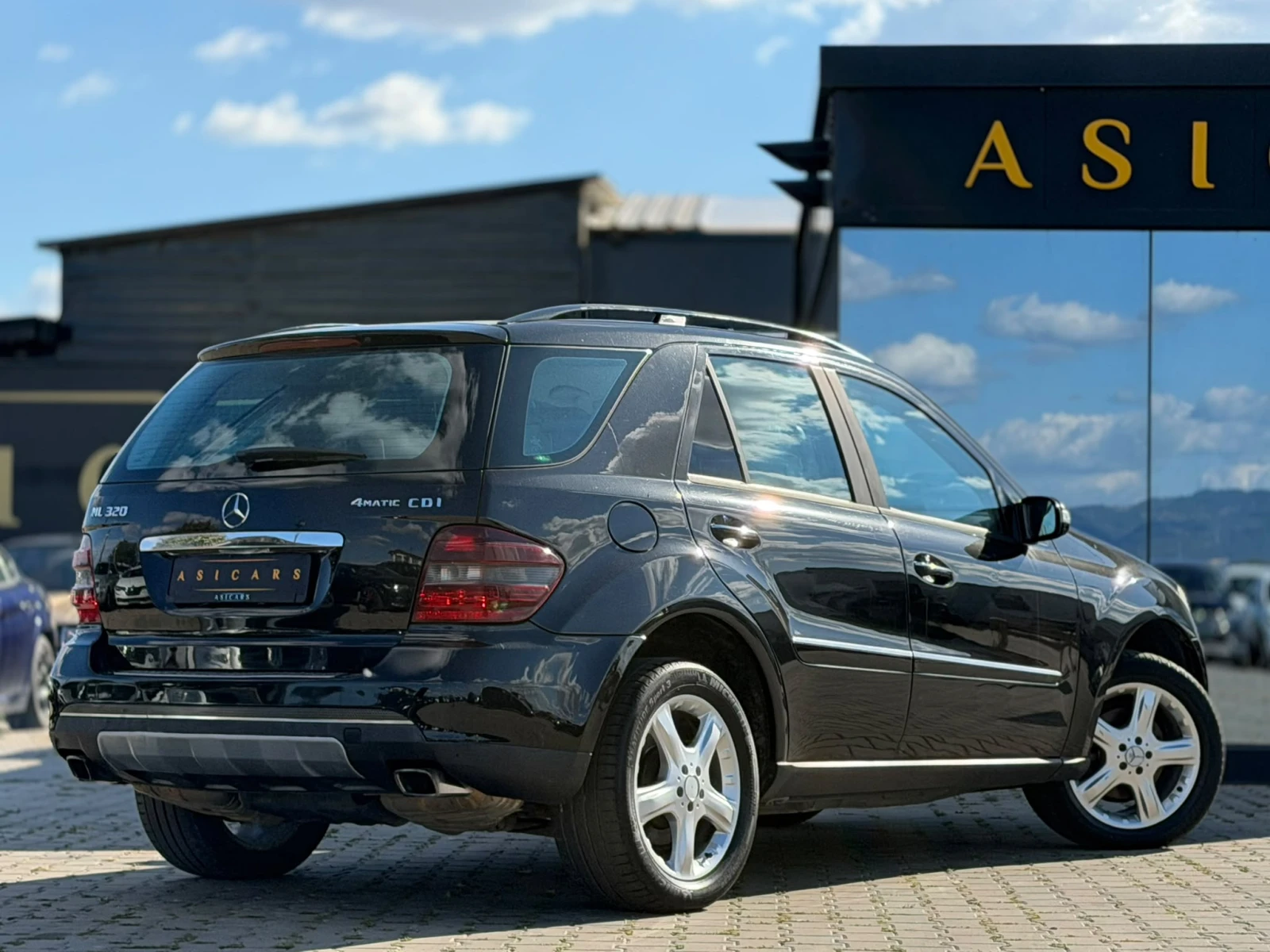 Mercedes-Benz ML 320 / 3.0D / 224HP / 4MATIC / SPORT EDITION /, снимка 5 - Автомобили и джипове - 56259211