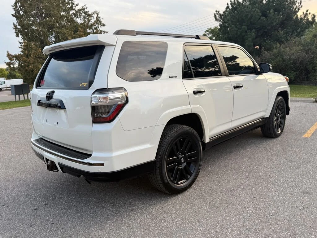 Toyota 4runner 4.0* DISTRONIC* ПОДГРЕВ* КАМЕРА* КРАЙНА ЦЕНА, снимка 3 - Автомобили и джипове - 56318195