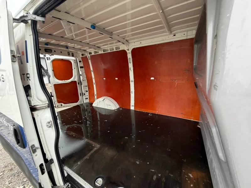 Iveco Daily 35-160!КЛИМАТРОНИК!ЕURO6!, снимка 7 - Бусове и автобуси - 53370926