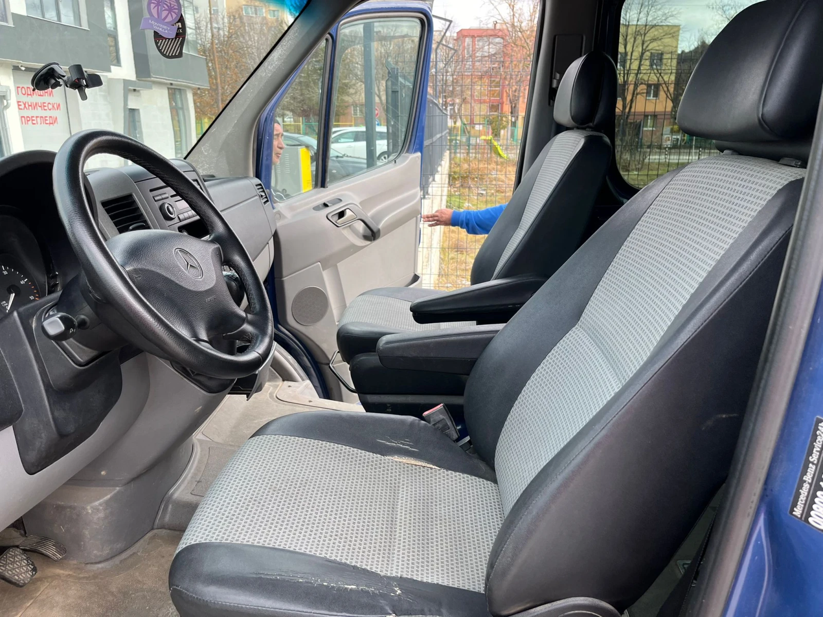 Mercedes-Benz Sprinter 311 - изображение 9