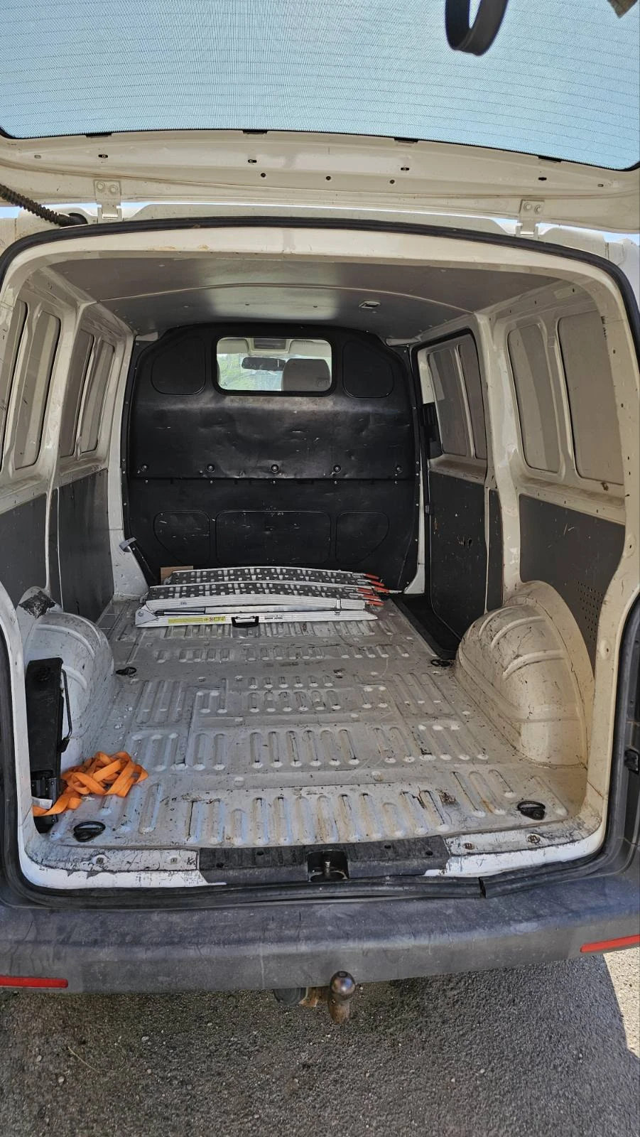 VW Transporter 138 хил. Реални - изображение 5