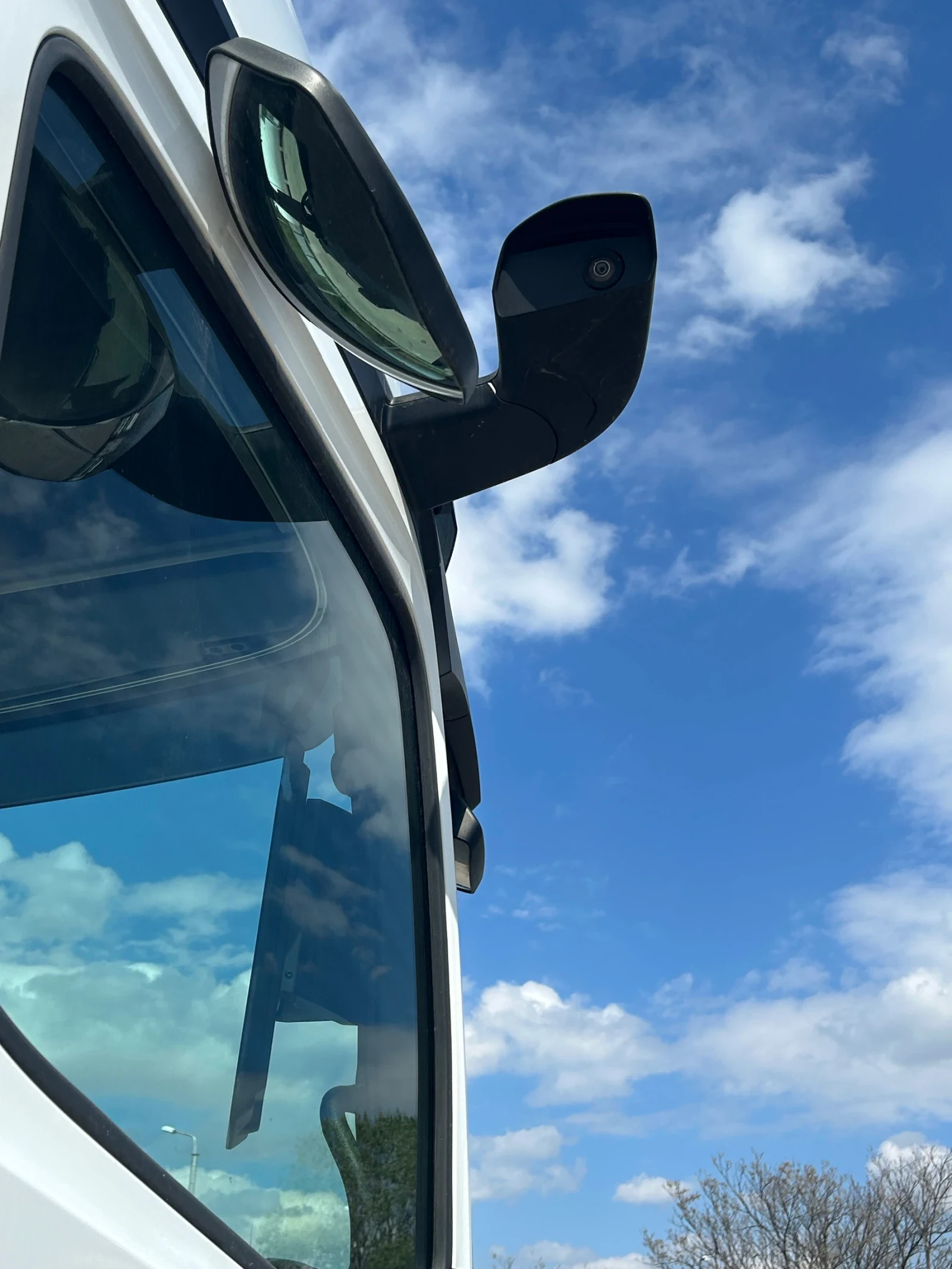 Mercedes-Benz Actros 1845 - изображение 10