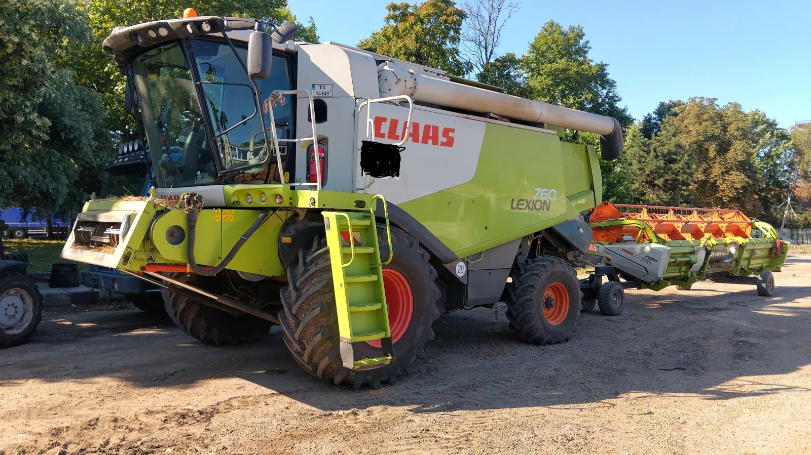 Комбайн Claas Лексион 760