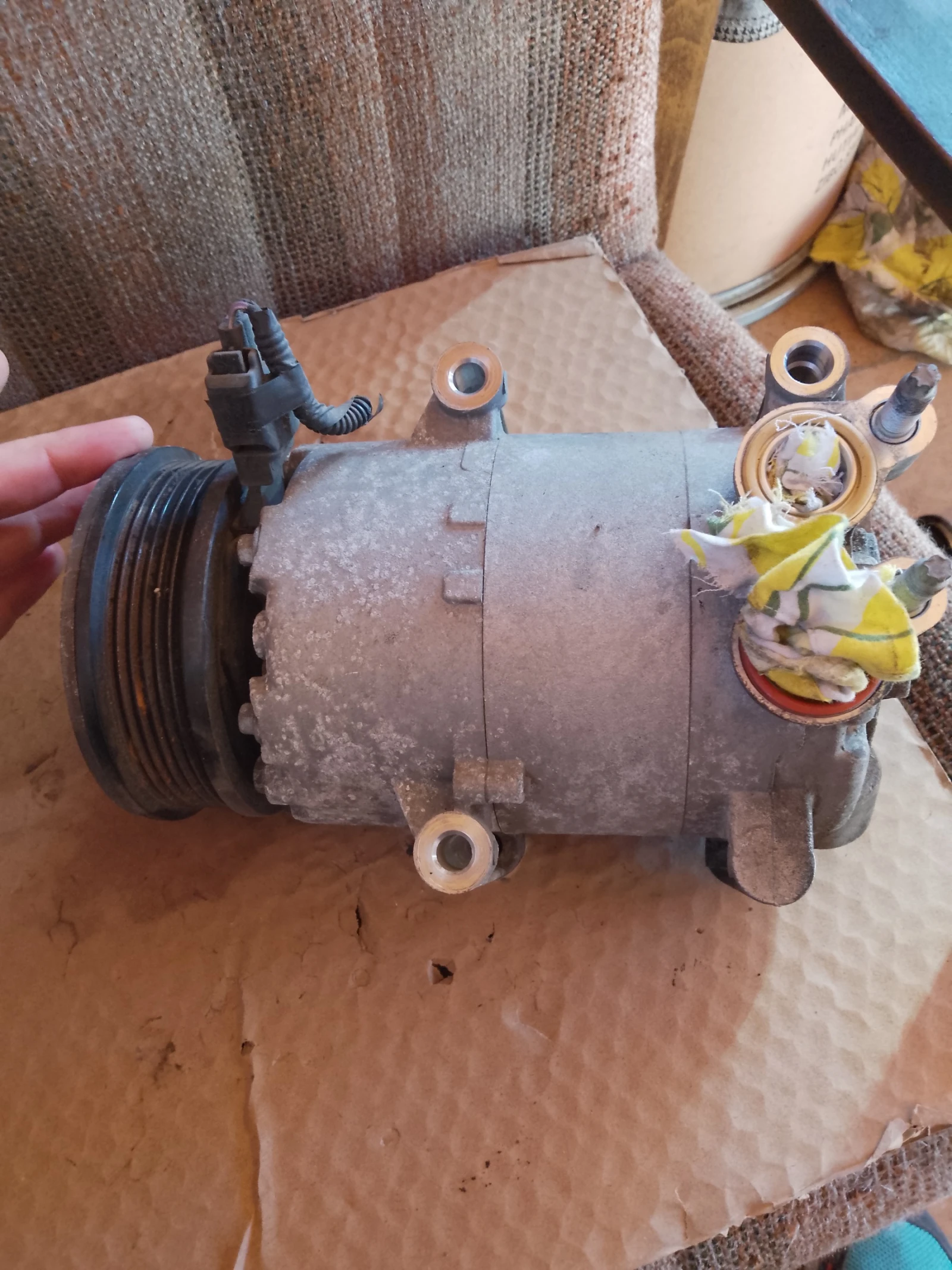 AV61-19D629-CA        | Mobile.bg   2