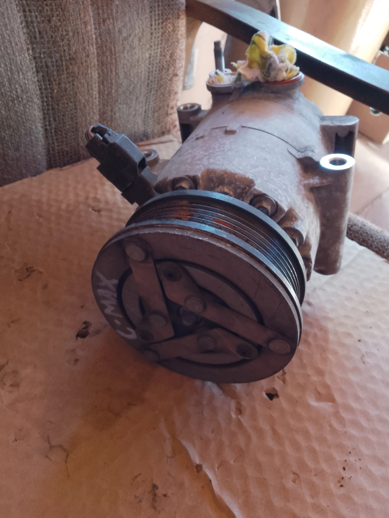 AV61-19D629-CA        | Mobile.bg   1