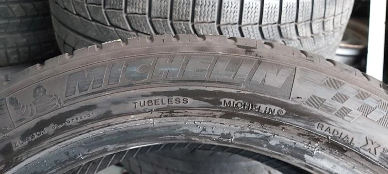 Гуми Летни 245/45R19, снимка 6 - Гуми и джанти - 32902304