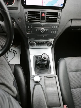 Mercedes-Benz C 200 Avndgard 6скорости, снимка 10