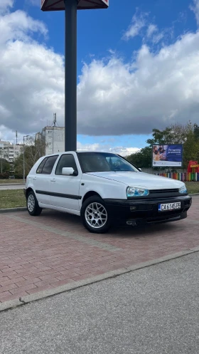 Обява за продажба на VW Golf 1.6 АГУ ~2 300 лв. - изображение 1 | Auto.bg Обява за продажба на VW Golf 1.6 АГУ ~2 300 лв. - изображение 1