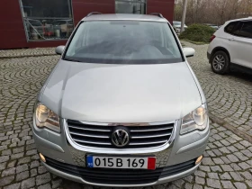 VW Touran 1.9TDI-105к.с.* ПЕРФЕКТНА* НАВИ* 6 ск.* ТОП*  - 8800 лв. / 4499.37 € - 84620220 8