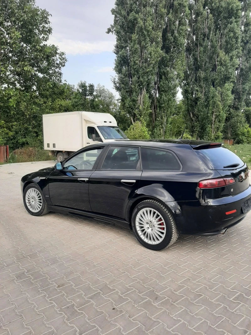 Alfa Romeo 159 1, 9 Jtd-16vTi, снимка 7 - Автомобили и джипове - 47404258