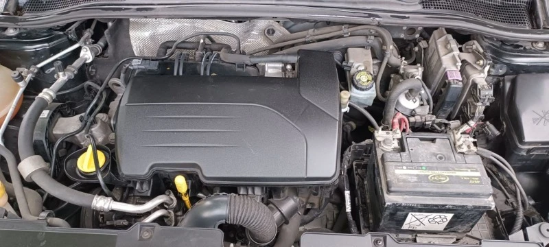 Renault Clio 1.2 LPG, снимка 13 - Автомобили и джипове - 43596757