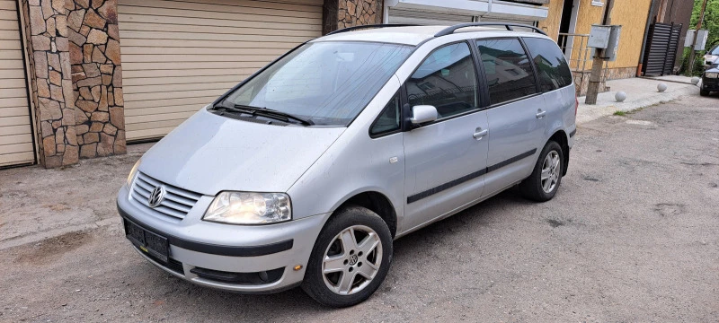 VW Sharan 1.9 TDI, снимка 2 - Автомобили и джипове - 47166051