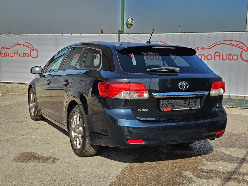 Toyota Avensis 2.0D4D/124k.c/FACELIFT/NAVI/БЛУТУТ/LED/EURO 5B/ТОП, снимка 5 - Автомобили и джипове - 47716777