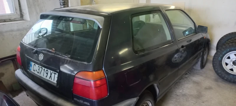 VW Golf, снимка 2 - Автомобили и джипове - 48733850