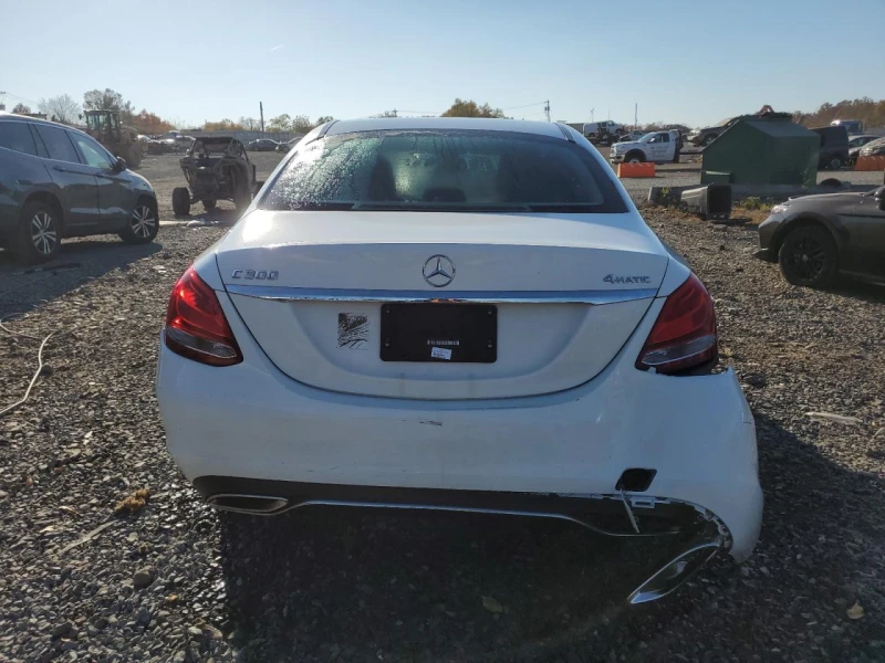 Mercedes-Benz C 300 4MATIC  , снимка 6 - Автомобили и джипове - 48097069