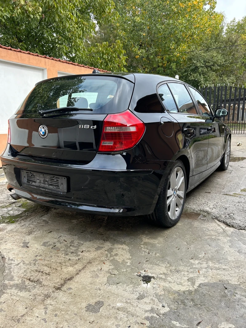 BMW 118, снимка 6 - Автомобили и джипове - 48130993