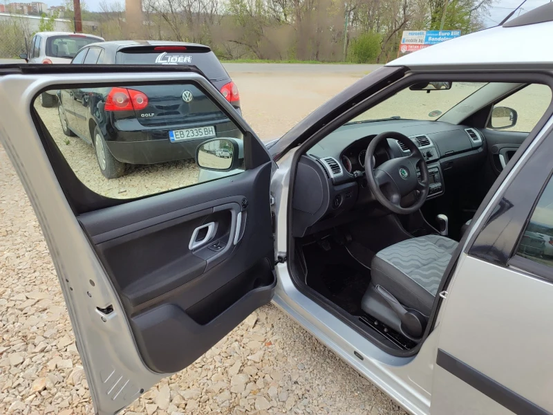 Skoda Roomster 1.4tdi ТОП СЪСТОЯНИЕ!!! , снимка 11 - Автомобили и джипове - 49895131
