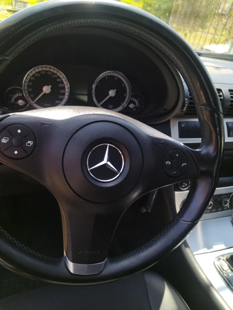 Mercedes-Benz CLC 180, снимка 5 - Автомобили и джипове - 52471777