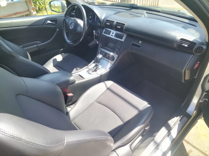 Mercedes-Benz CLC 180, снимка 7 - Автомобили и джипове - 52471777